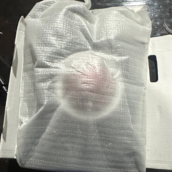 Black and Red Trackball Mouse - Picture 3 of 4